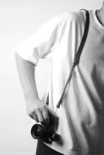 STRAPS Classic Leather Camera Strap | 17.5" Full-Grain Leather with Suede Backing, Fits DSLR & SLR Cameras